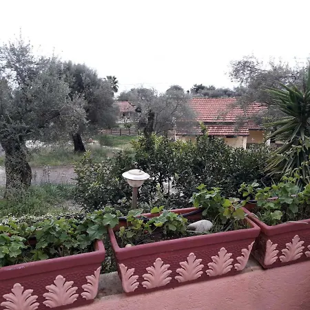 Houri's Apartment *